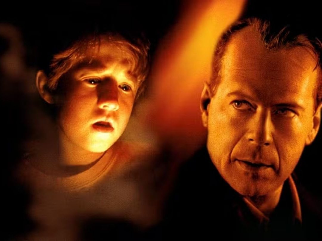 Bruce Willis ligou para ex-ator mirim por um ano após lançamento de O Sexto Sentido