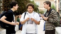 Michael Cera confirma que Jonah Hill 'odiava' colega de Superbad