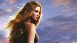 Atriz de Divergente revelou que perdeu audição e mal conseguia andar durante gravações