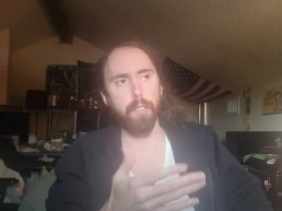 Asmongold explica motivos de ter comentado sobre a guerra na Palestina