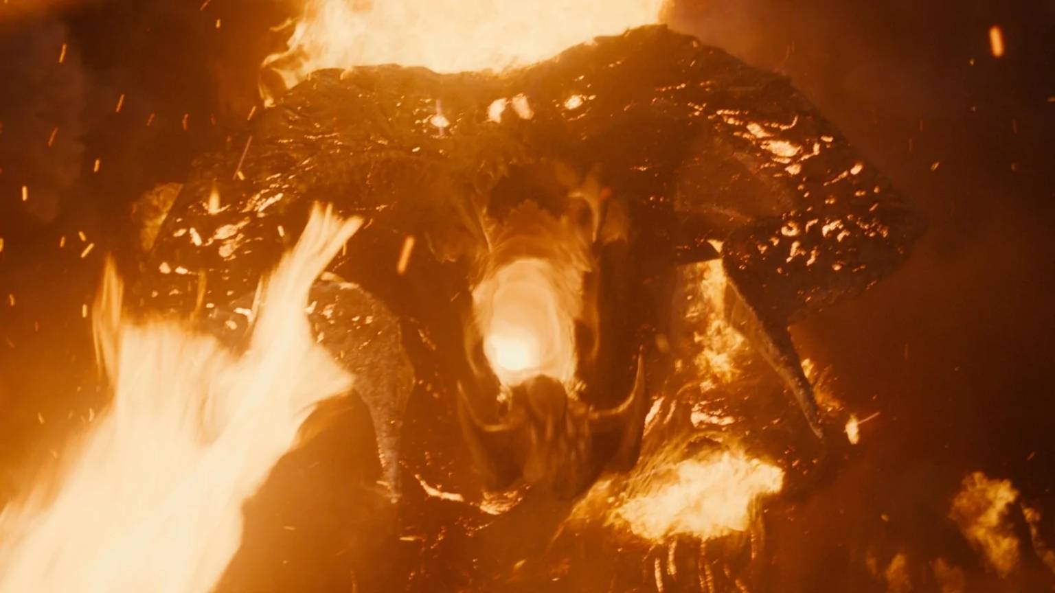 Showrunner de Os Anéis do Poder compara Balrog com mudanças climáticas
