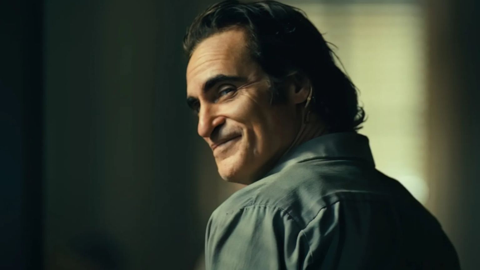 Final de Coringa 2 faz ligação a Batman - O Cavaleiro das Trevas?