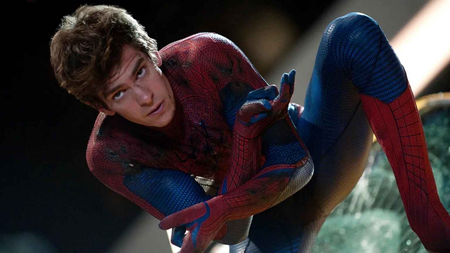 Andrew Garfield diz que voltar a viver Homem-Aranha foi 