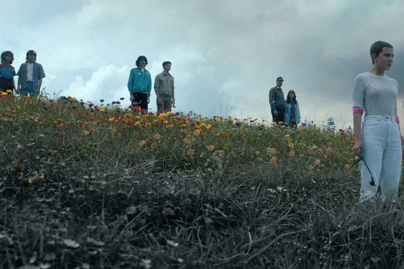 David Harbour diz que elenco de Stranger Things chorou 'descontroladamente' em última leitura de roteiro