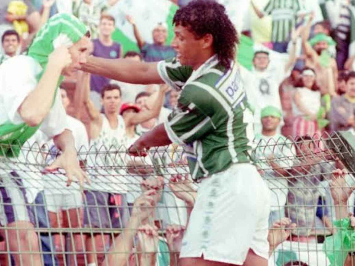 Morre Tonhão, ex-zagueiro do Palmeiras, aos 55 anos