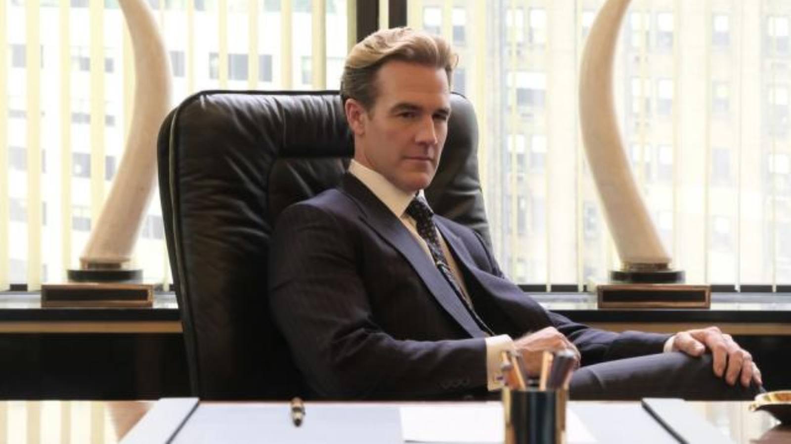 James Van der Beek em cena de Pose; ator está com câncer - Foto: FX