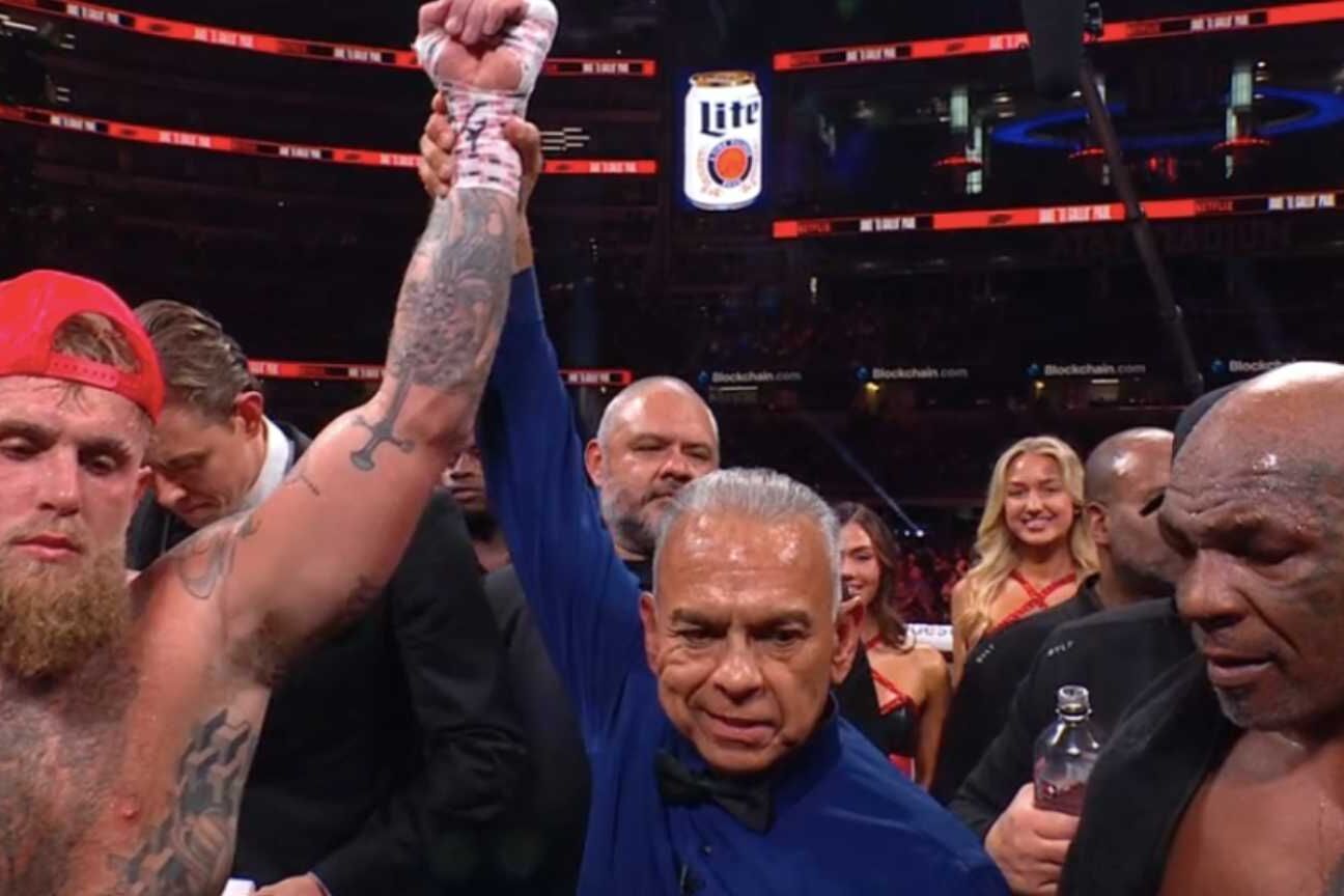 Jake Paul vence Mike Tyson em estreia de esportes ao vivo da Netflix