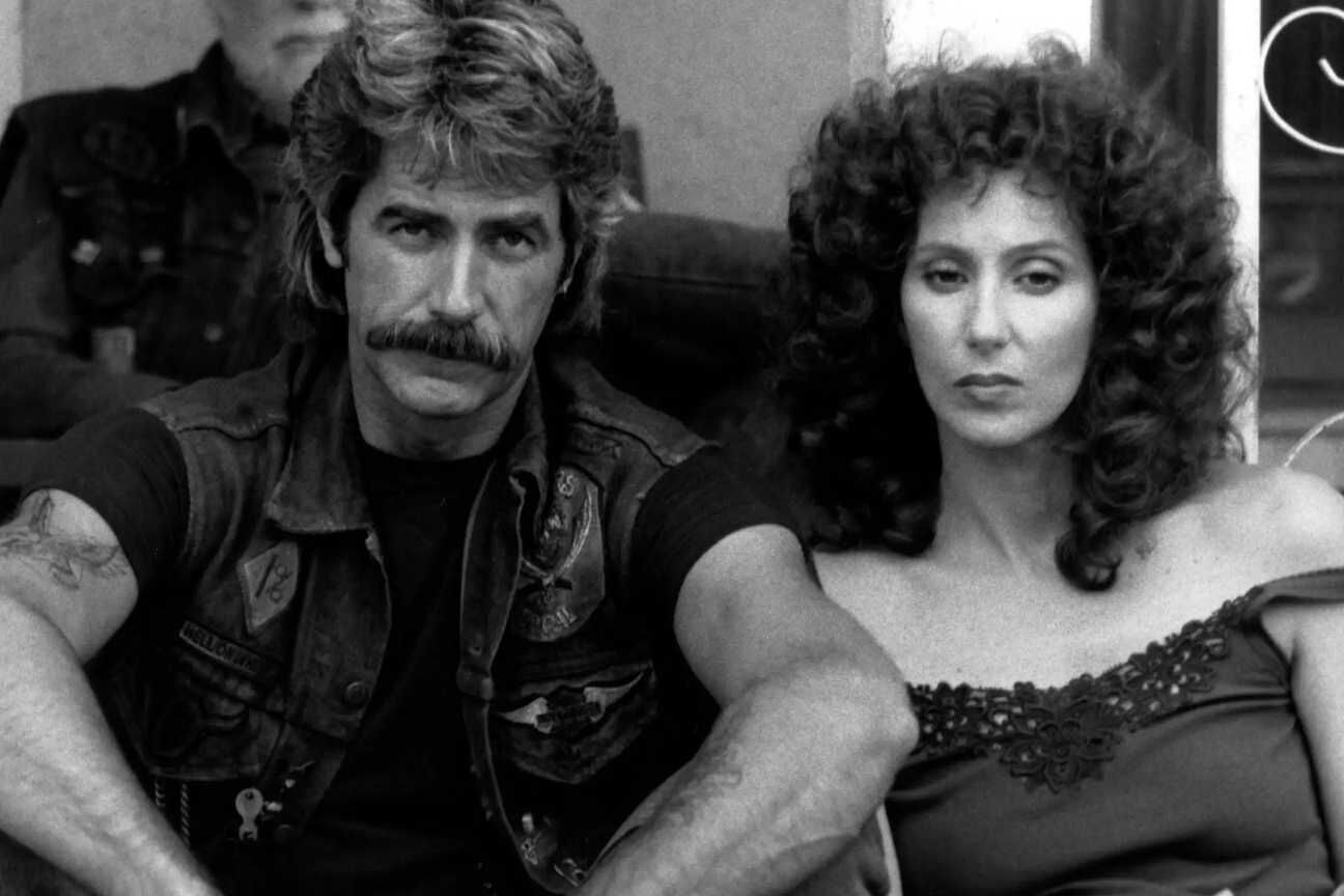 Cher detona Peter Bogdanovich em livro biográfico: 'era um babaca'