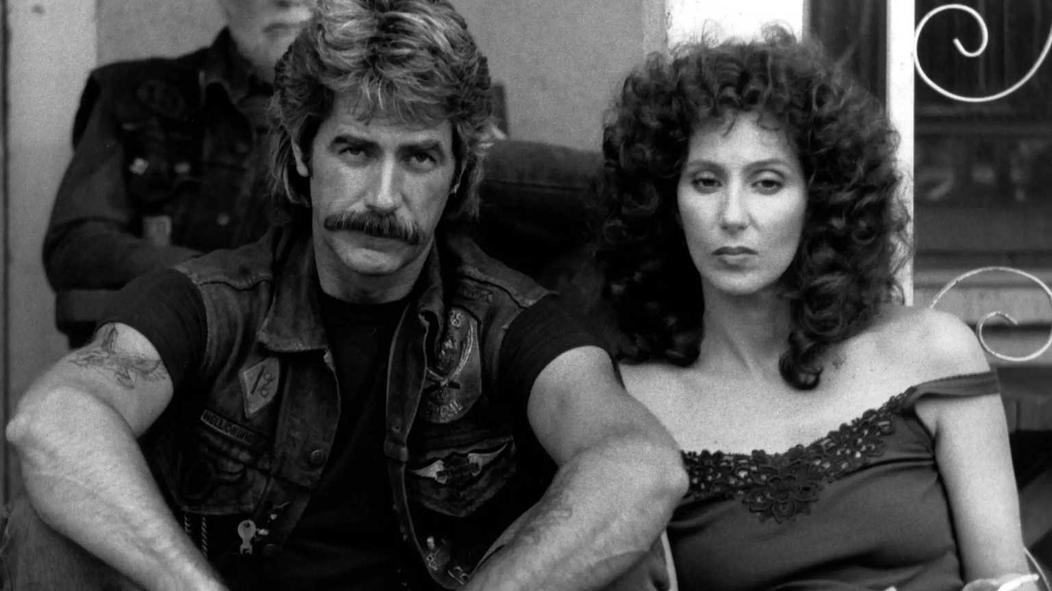 Cher detona Peter Bogdanovich em livro biográfico: 'era um babaca'