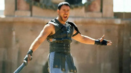 Russell Crowe teria pedido a Scott para retornar em Gladiador 2: 'me ressuscite'