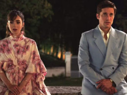 Lucas Bravo faz duras críticas ao roteiro de 'Emily em Paris' e gera desconforto no set