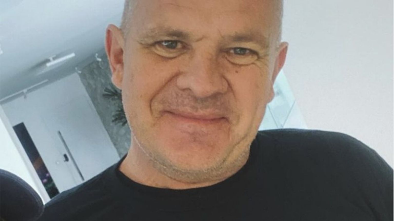 Apóstolo Rina, fundador da Igreja Bola de Neve, é homenageado em velório emocionante