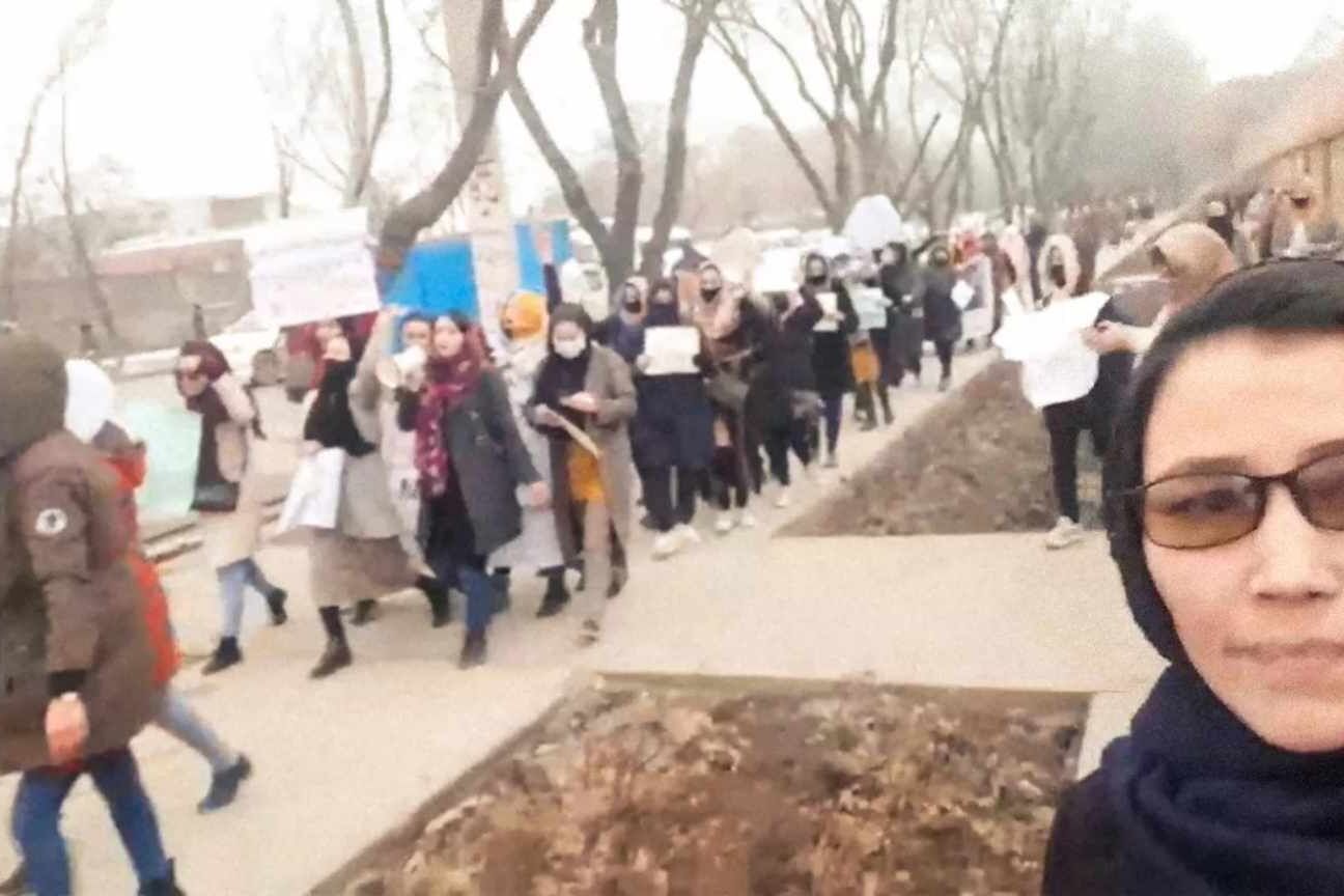 Jennifer Lawrence e Malala Yousafzai lançam documentário sobre resistência feminina no Afeganistão