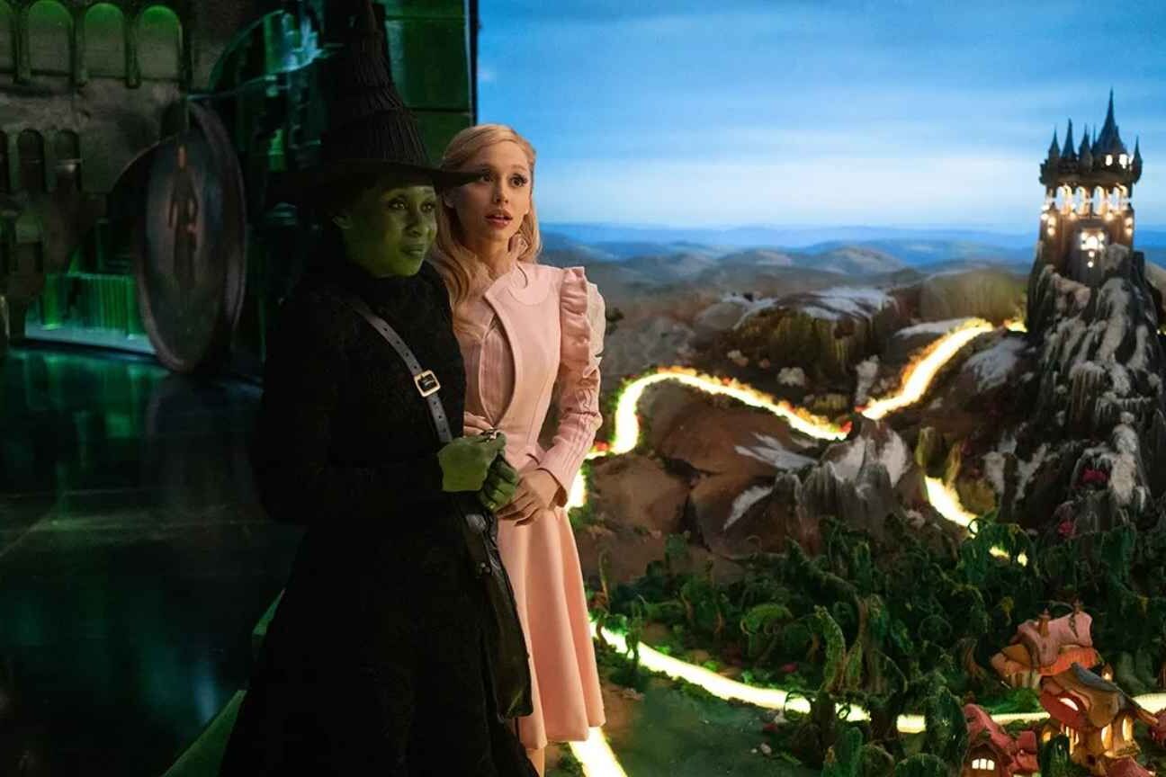 Wicked levante intenso debate sobre uso de celulares em sessões de cinema