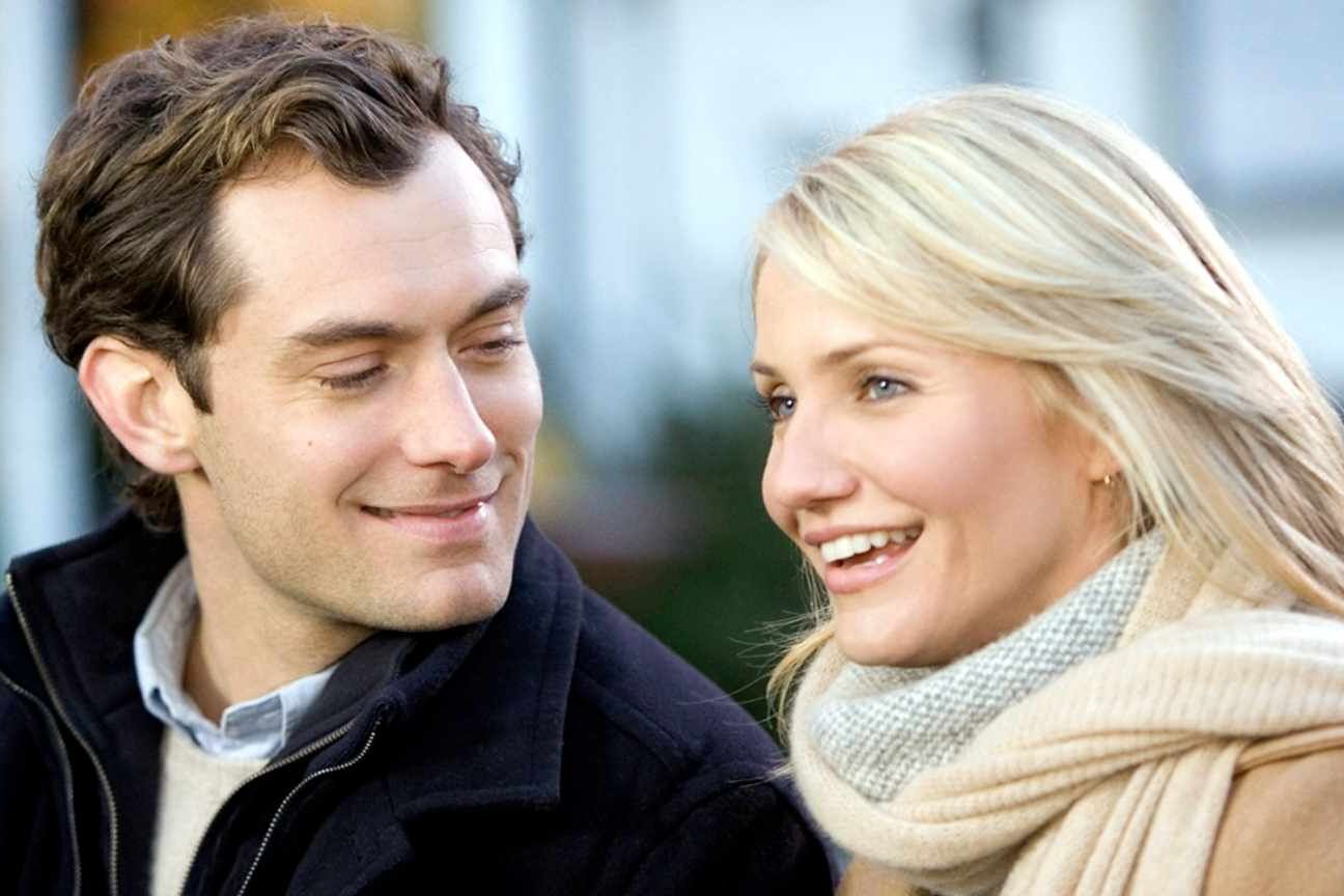 Diretora de O Amor Não Tira Férias não tinha a intenção de tornar obra um 'filme natalino'