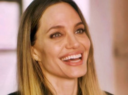 Angelina Jolie - Foto: Reprodução / YouTube