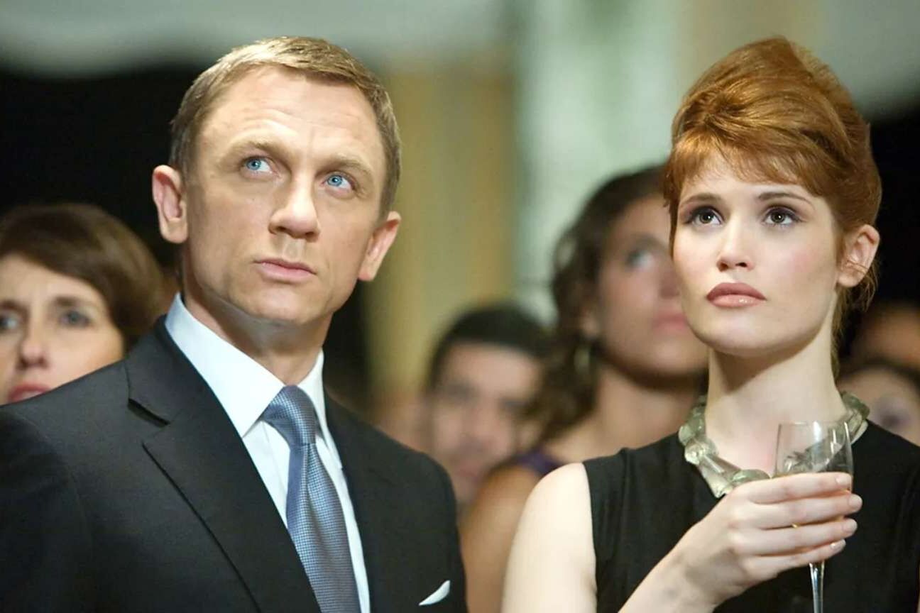 Gemma Arterton fala sobre protagonista feminina em James Bond - 007: 'não é hora'