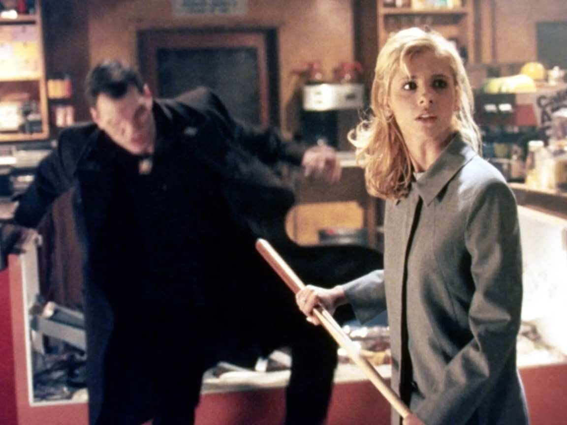 Sarah Michelle Gellar considera retorno ao universo de