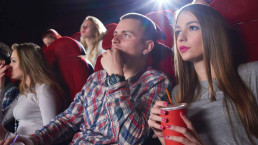 Sessões de cinema viram palco de tumultos e comportamento desregrado pós-pandemia