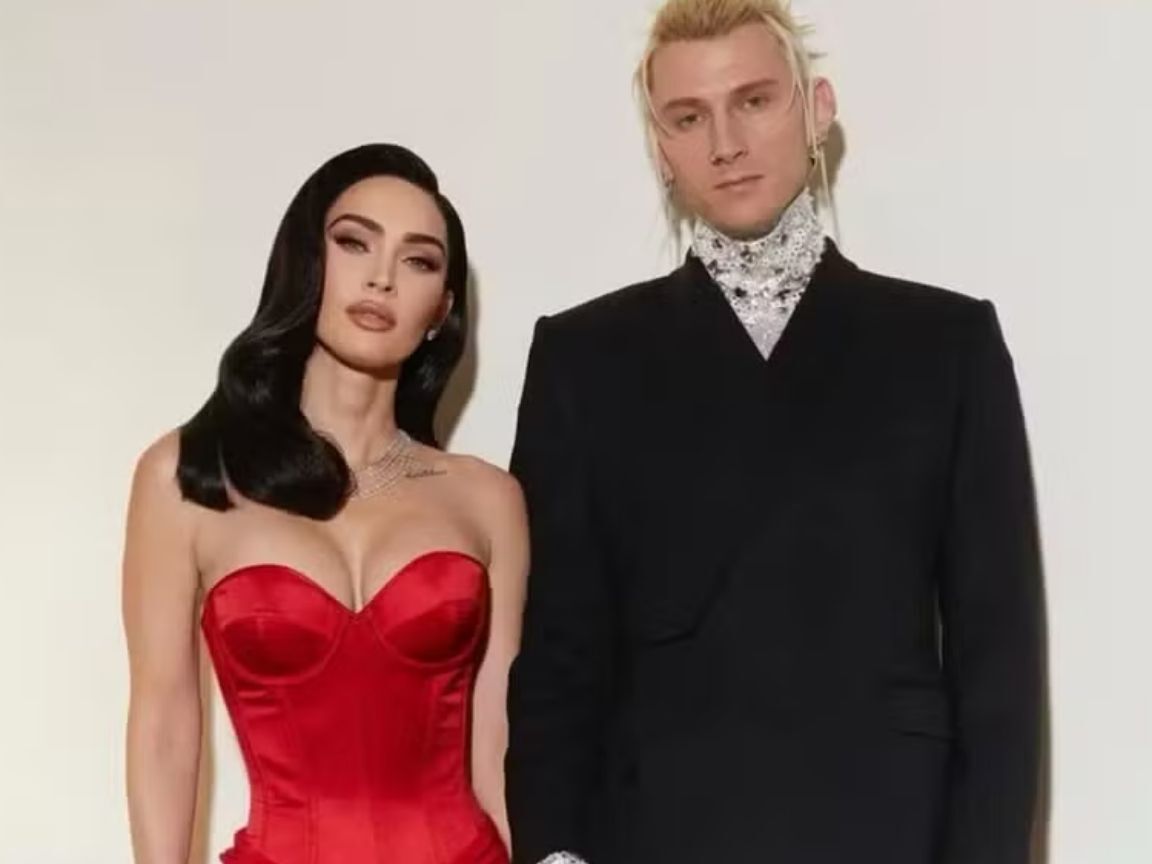Megan Fox enfrenta fim de ano transformador: término com Machine Gun Kelly em plena gravidez