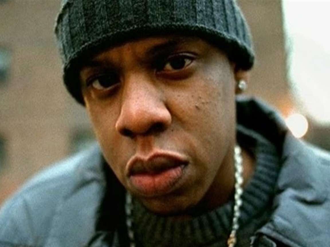Mulher diz que foi estuprada por Jay-Z quando tinha 13 anos