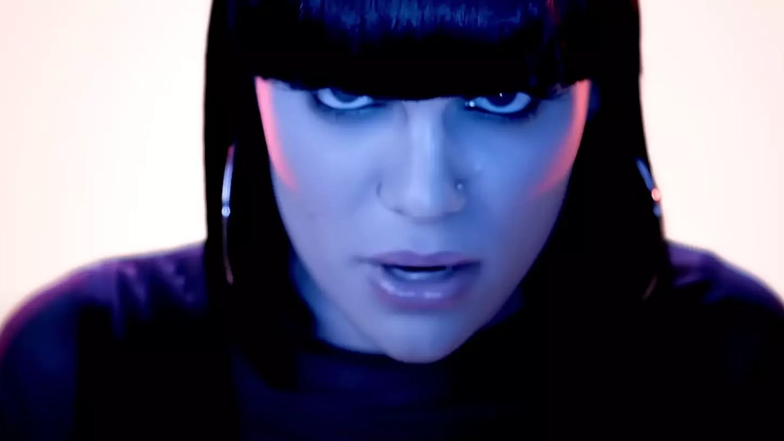 Jessie J segue faturando milhões mesmo sem lançar músicas há anos