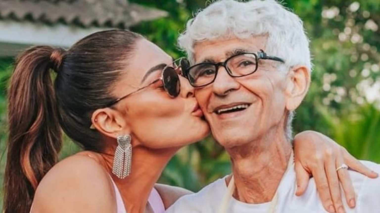 Juliana Paes reflete sobre um ano marcante e o primeiro Natal sem o pai