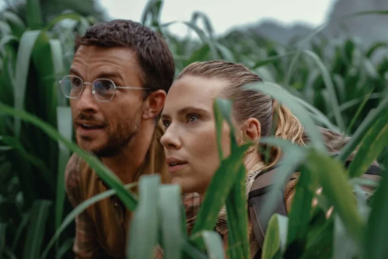 Jurassic World: Rebirth retorna ao tom do filme original, diz roteirista