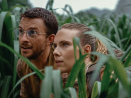 Jurassic World: Rebirth retorna ao tom do filme original, diz roteirista