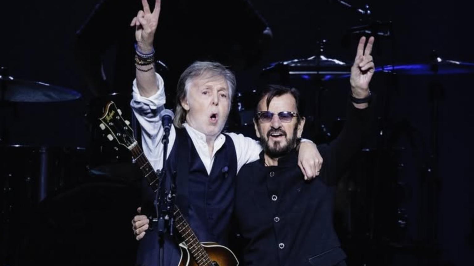 Paul McCartney e Ringo Starr surpreendem fãs em Londres com reunião histórica dos Beatles