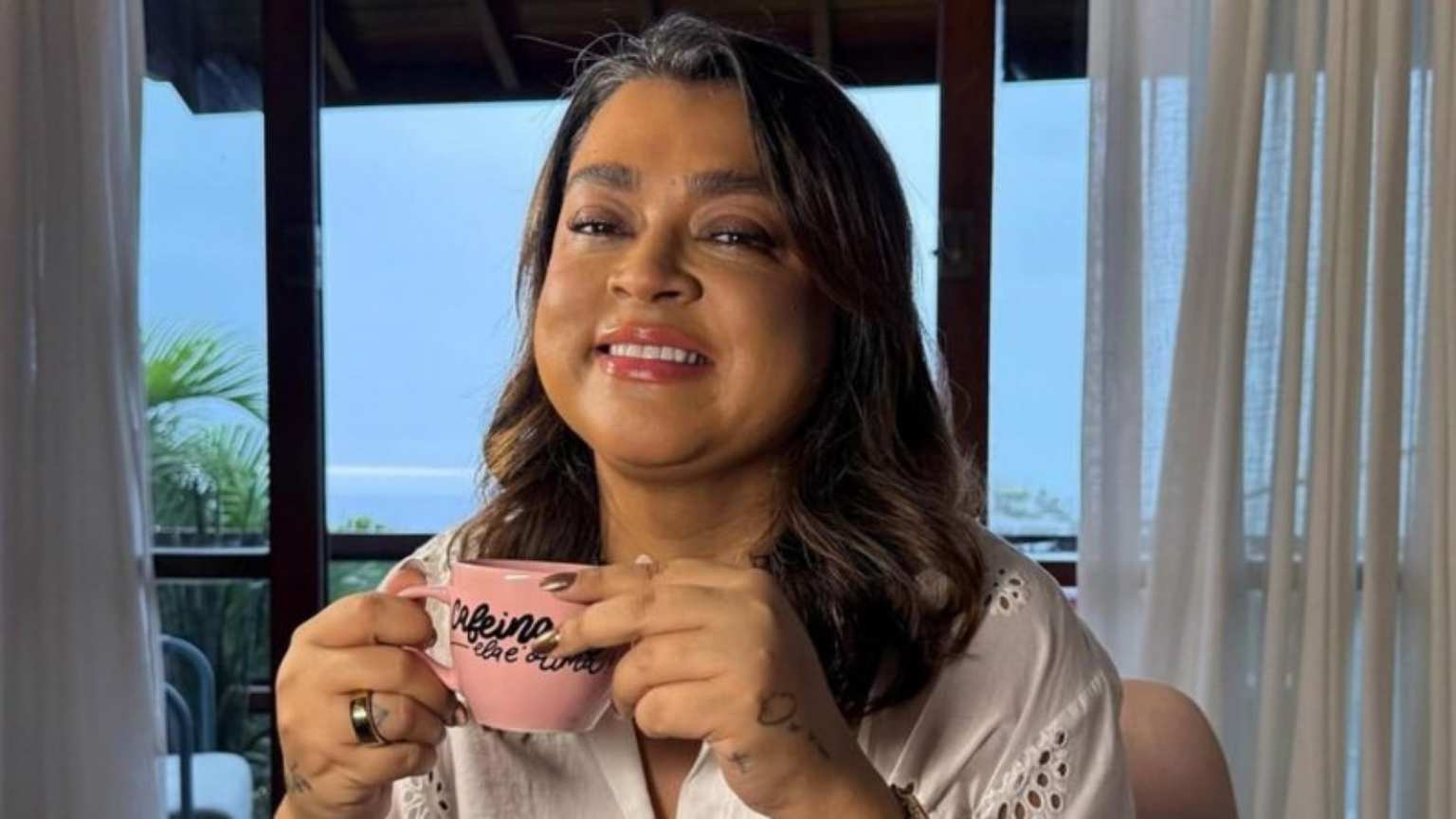 Preta Gil passa por cirurgia para retirada de tumores e segue estável na UTI