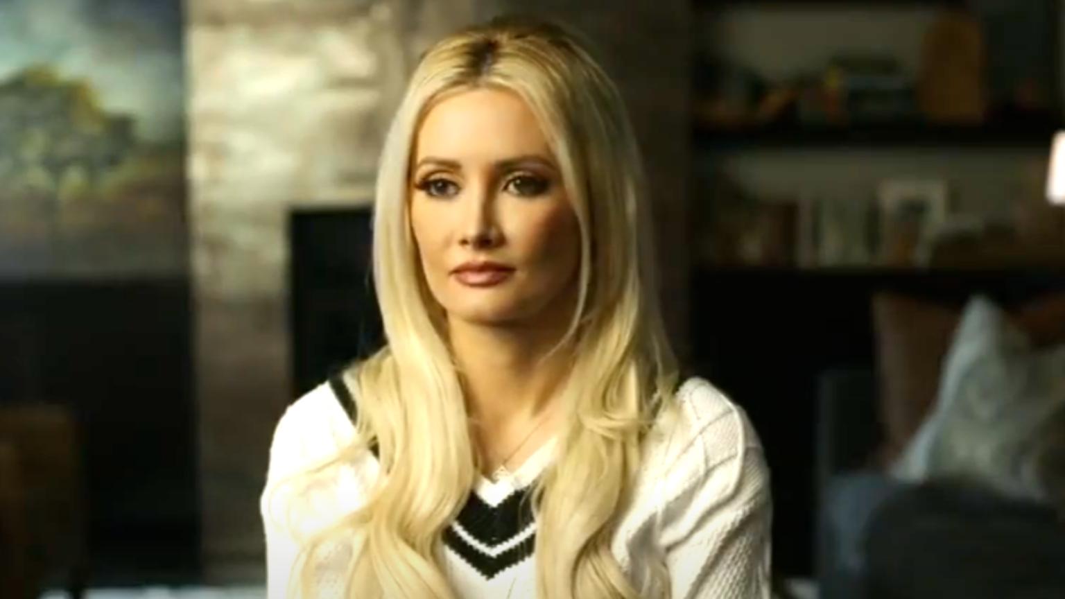 Crystal Hefner revela regras e abusos na Mansão Playboy em livro de memórias