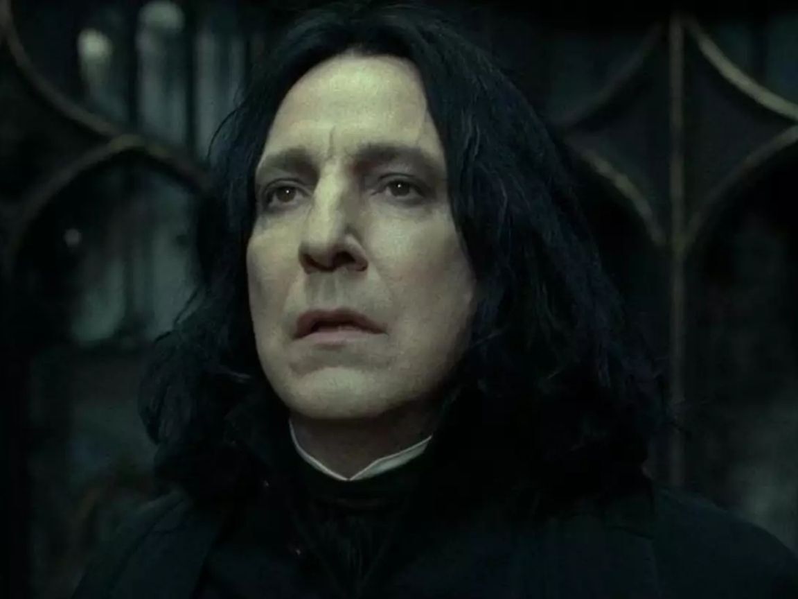 Alan Rickman: Diário revela por que ele continuou como Snape em Harry Potter mesmo doente