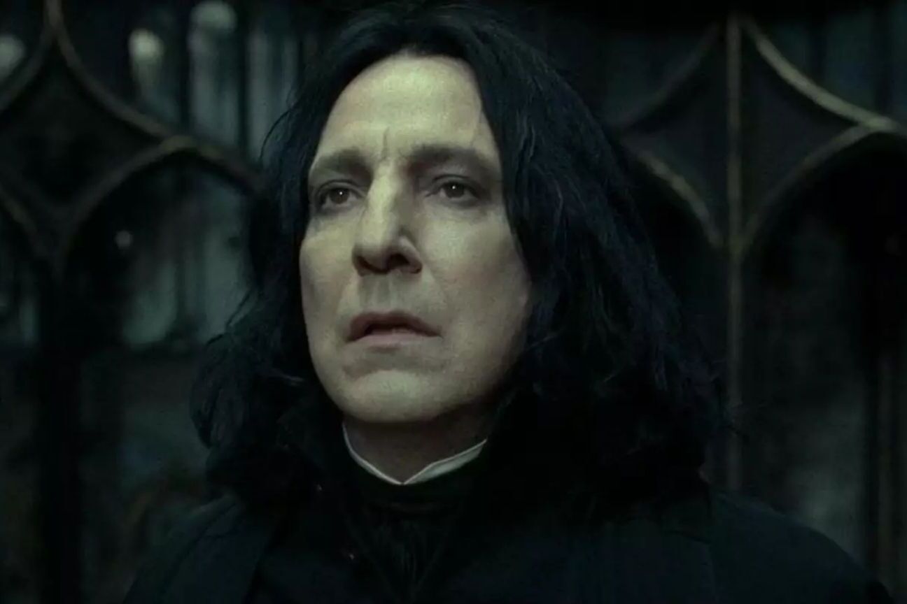 Alan Rickman: Diário revela por que ele continuou como Snape em Harry Potter mesmo doente