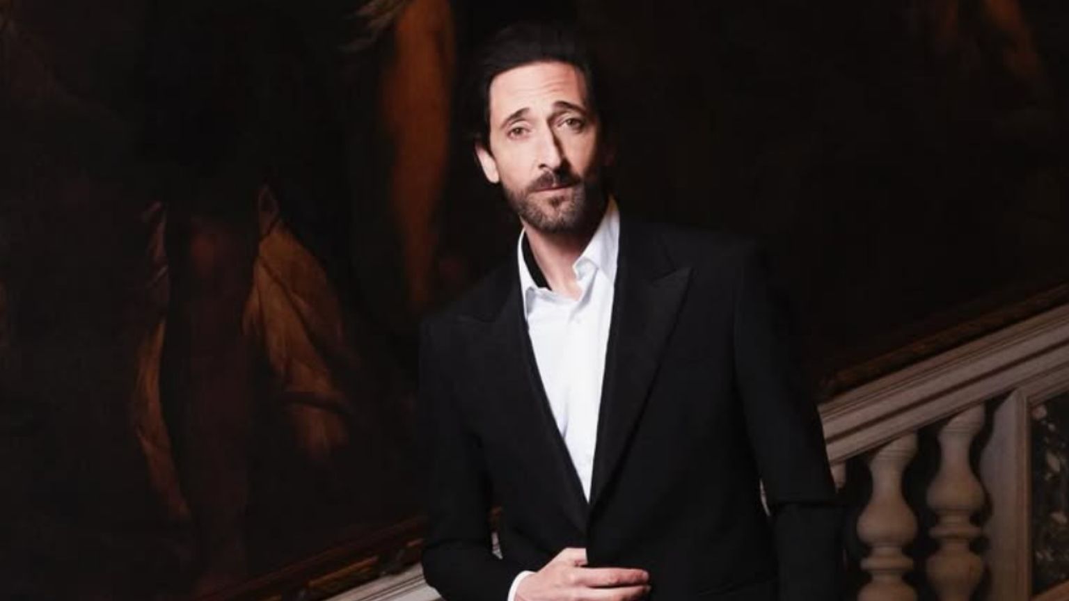 Pais de Adrien Brody roubam a cena no discurso de vitória de Melhor Ator no Globo de Ouro
