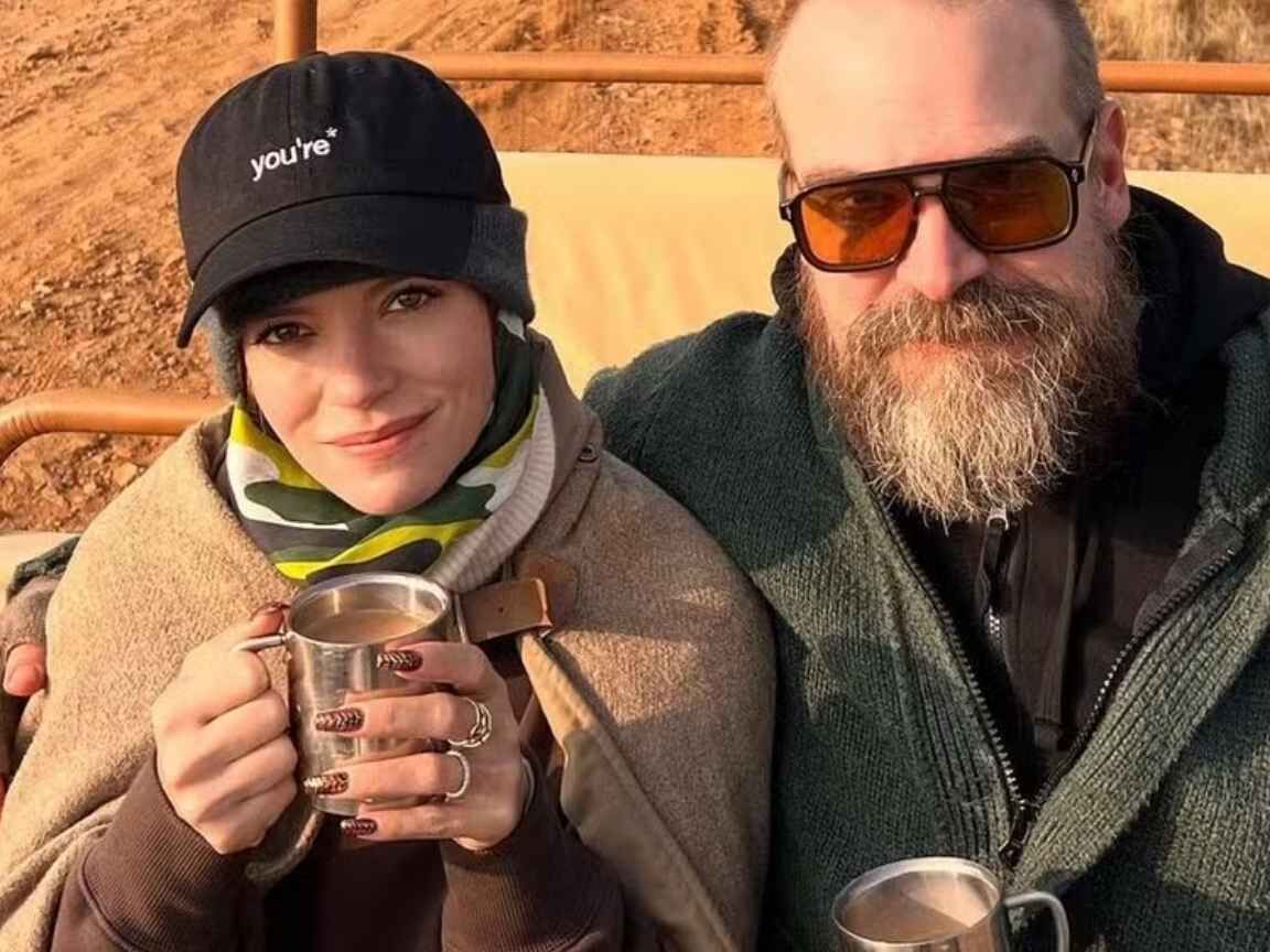 Boatos sobre término de Lily Allen e David Harbour ganham força: pedidos bizarros, Chat GPT e mais