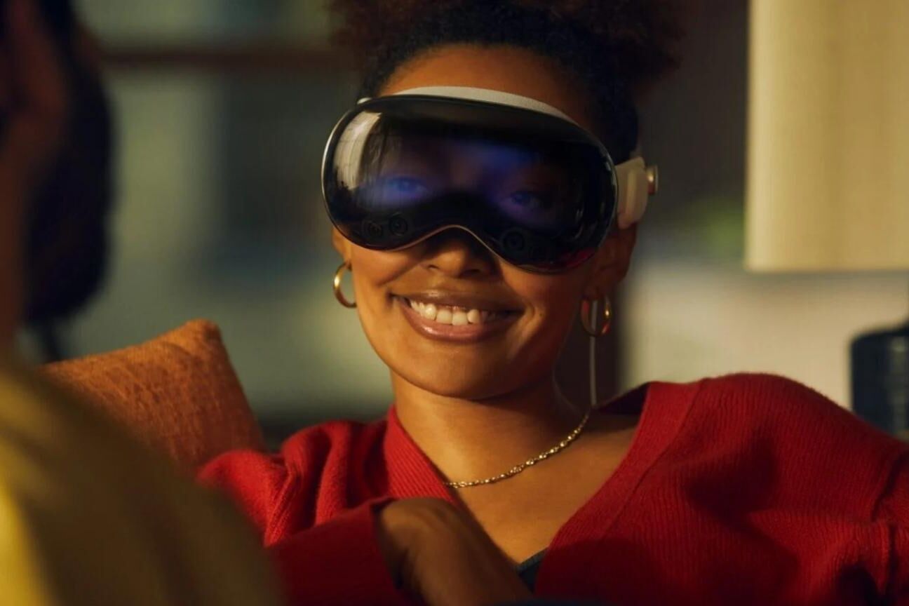 Apple encerra produção do Apple Vision Pro devido à baixa demanda