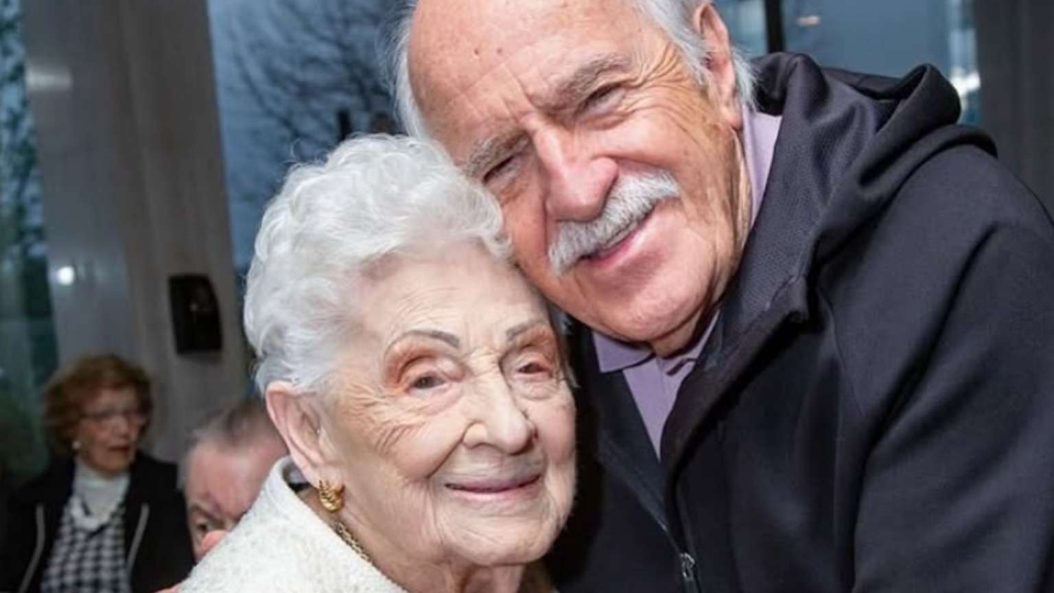 Ary Fontoura lamenta a morte da irmã Ceci aos 100 anos: “O amor é eterno”