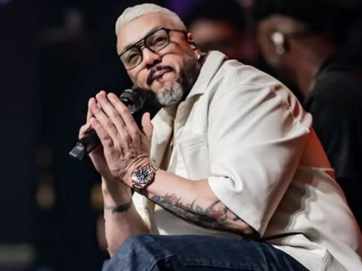 Belo elogia protagonismo feminino no pagode e cita Ludmilla como referência