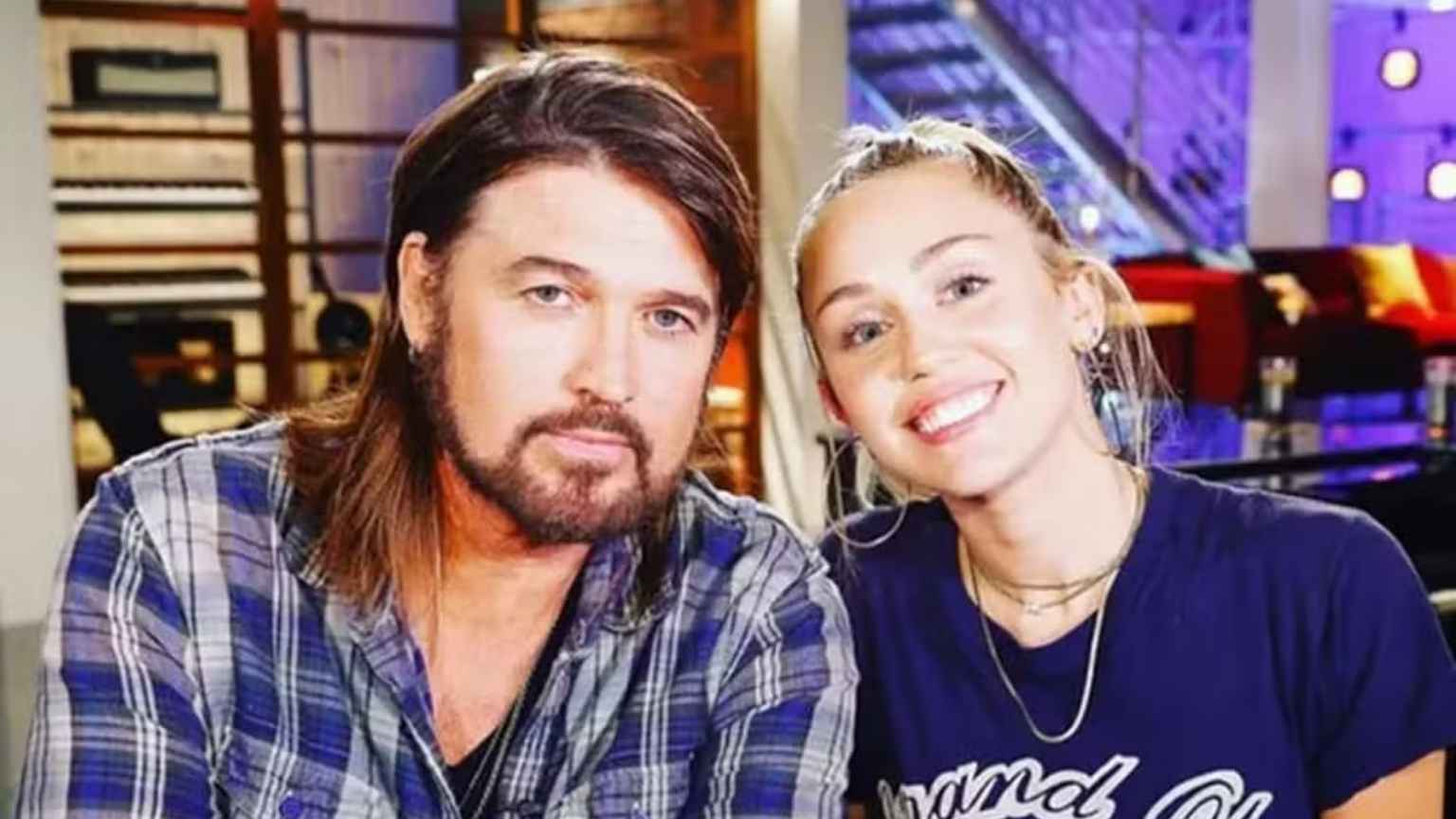 Billy Ray Cyrus, pai de Miley Cyrus, quebra o silêncio após polêmica em show na posse de Donald Trump