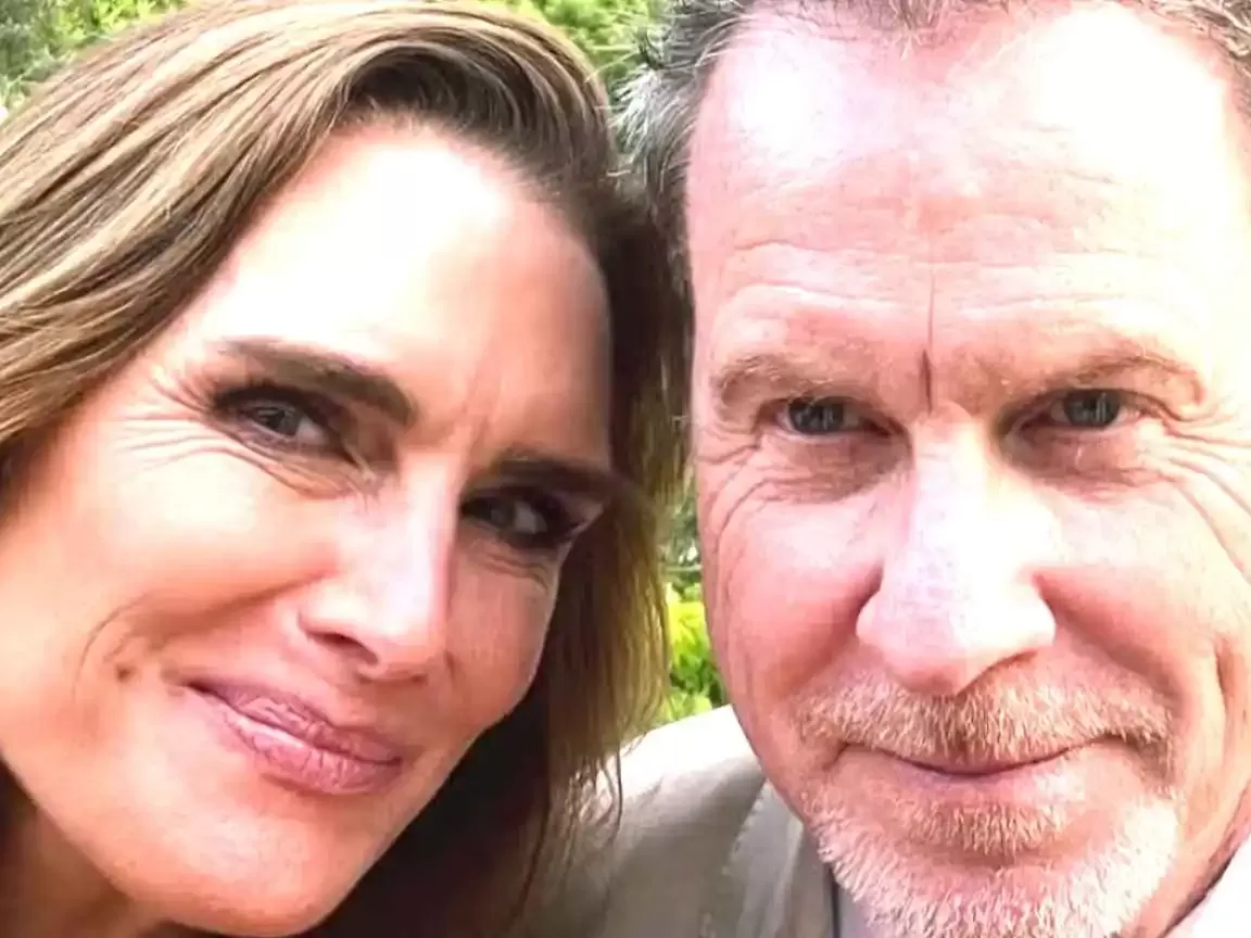 Brooke Shields abre o jogo sobre sua vida sexual: 'tudo muito dolorido'