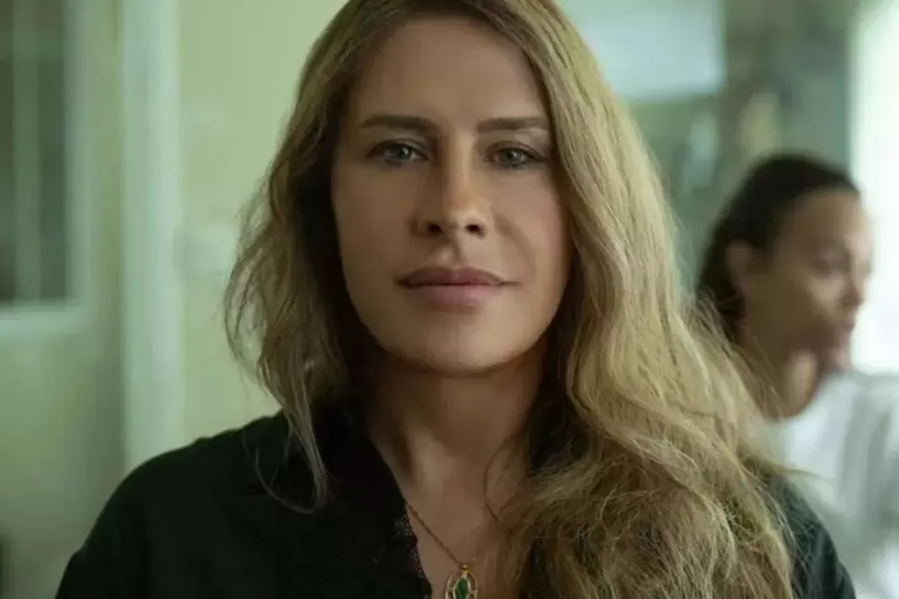 Karla Sofía Gascón pede desculpas por postagens polêmicas após indicação ao Oscar 2025