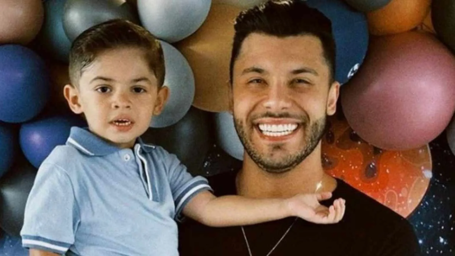 Murilo Huff exibe talento musical do filho, Leo, e web reage: 