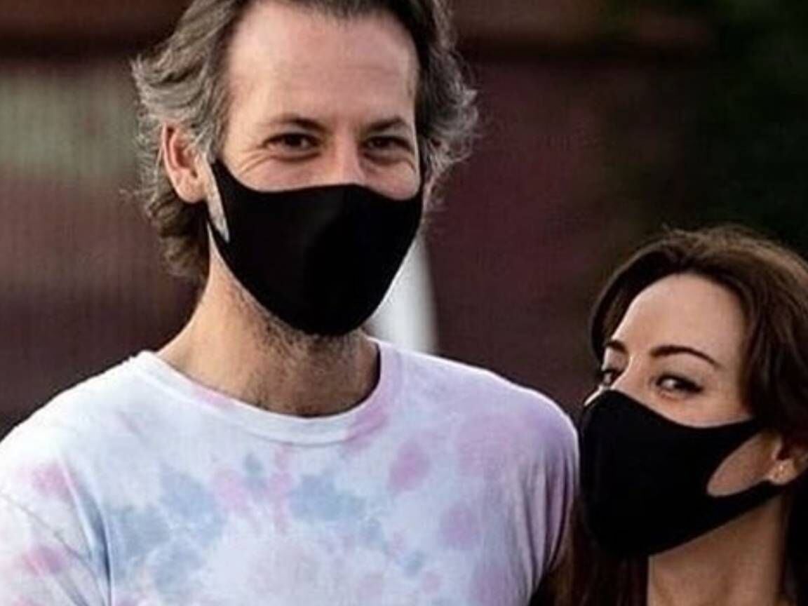 Morre Jeff Baena, cineasta, roteirista e marido de Aubrey Plaza