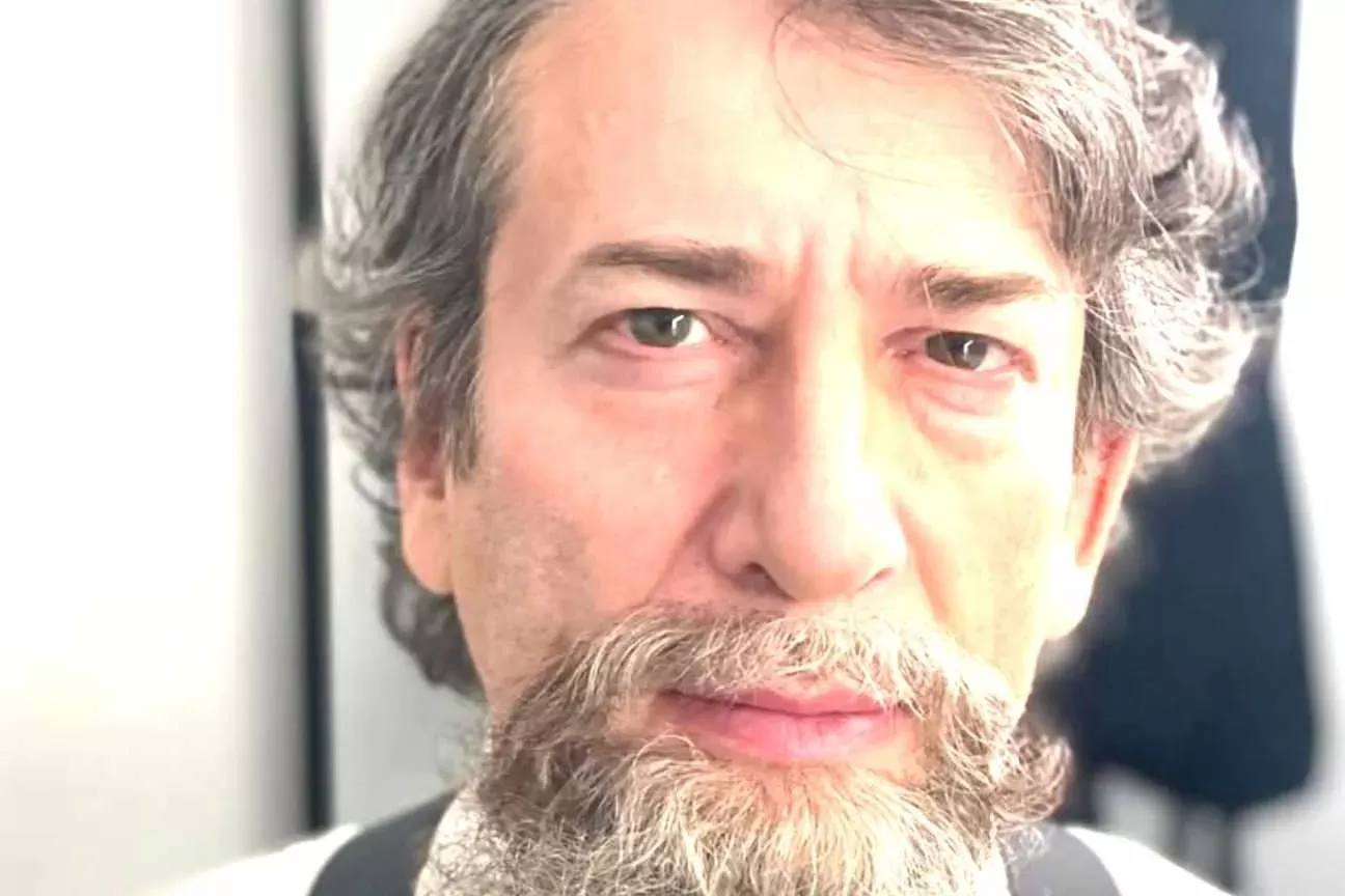 Novas revelações aprofundam acusações de abuso sexual contra Neil Gaiman