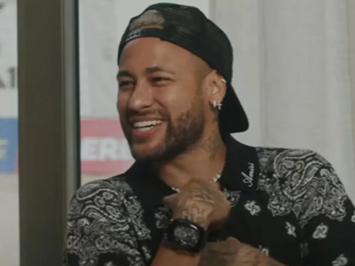 Neymar comenta sobre paternidade e o impacto de ser pai de meninas