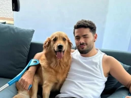 Pedro Sampaio rompe ligamento durante show, mas agenda de apresentações segue mantida