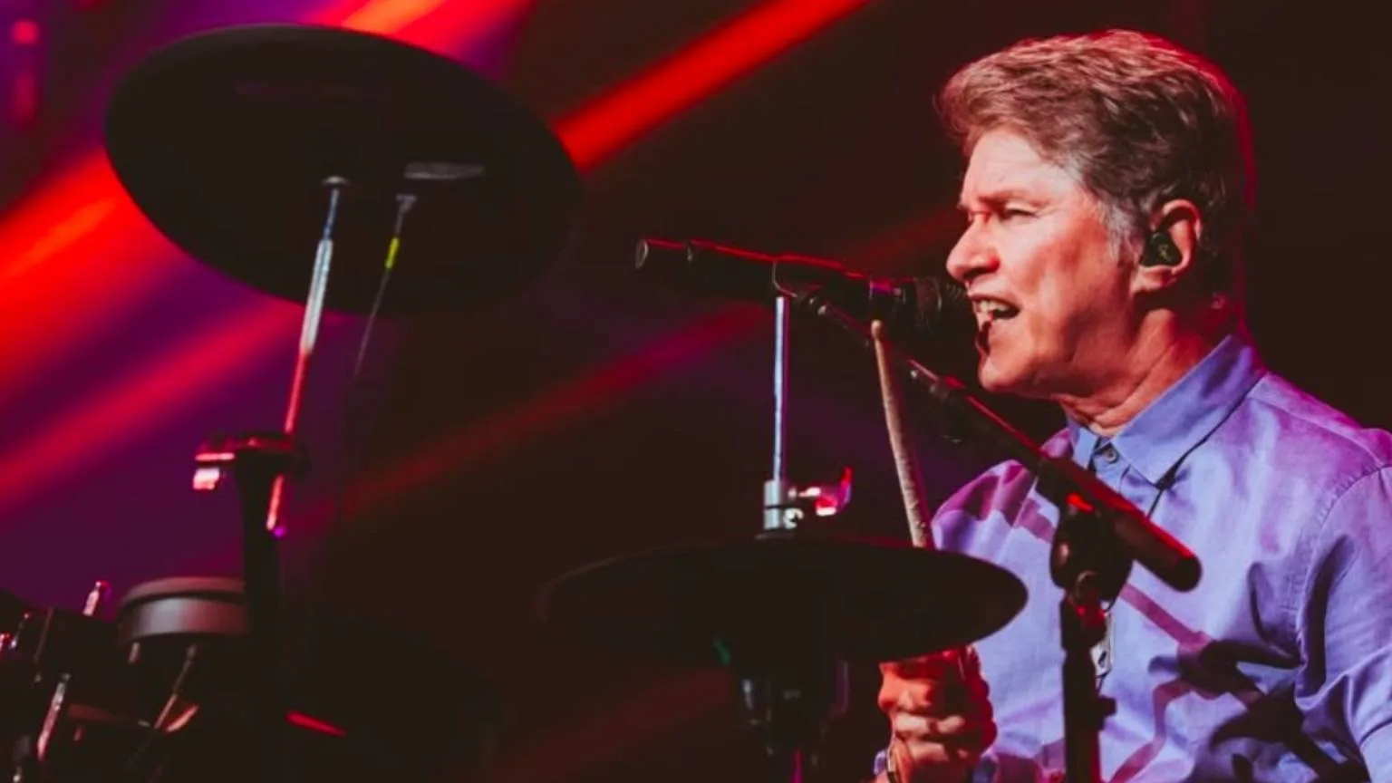 Roupa Nova atualiza estado de saúde de Serginho Herval após acidente doméstico