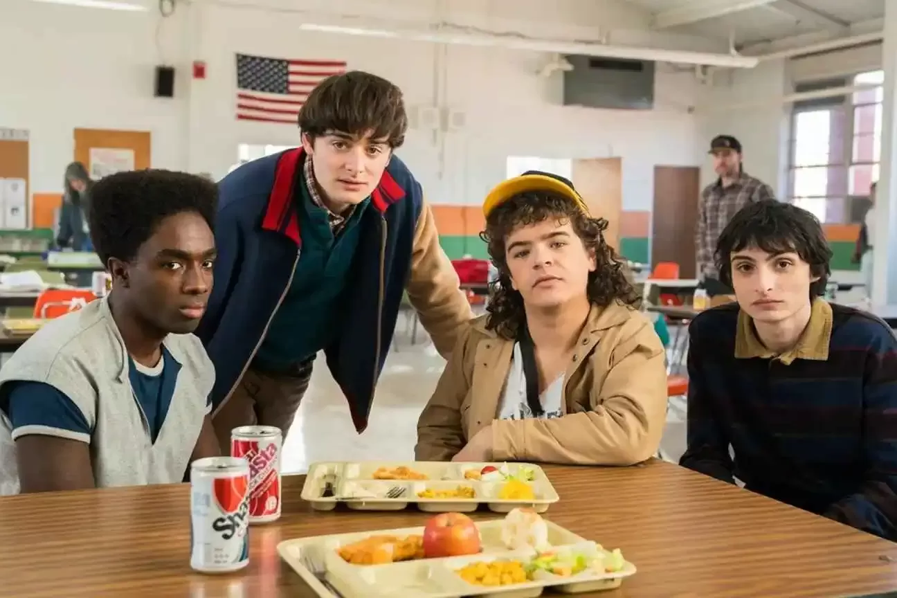 Stranger Things: Bastidores da 5ª temporada revelam cenas emocionantes e novos projetos da franquia