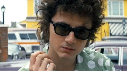 Timothée Chalamet teve que engordar alguns quilos para viver Bob Dylan em Um Completo Desconhecido